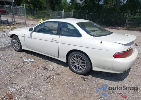 1998 Lexus Sc 400 z USA, uszkodzony, nr VIN JT8CH32Y2W1001663